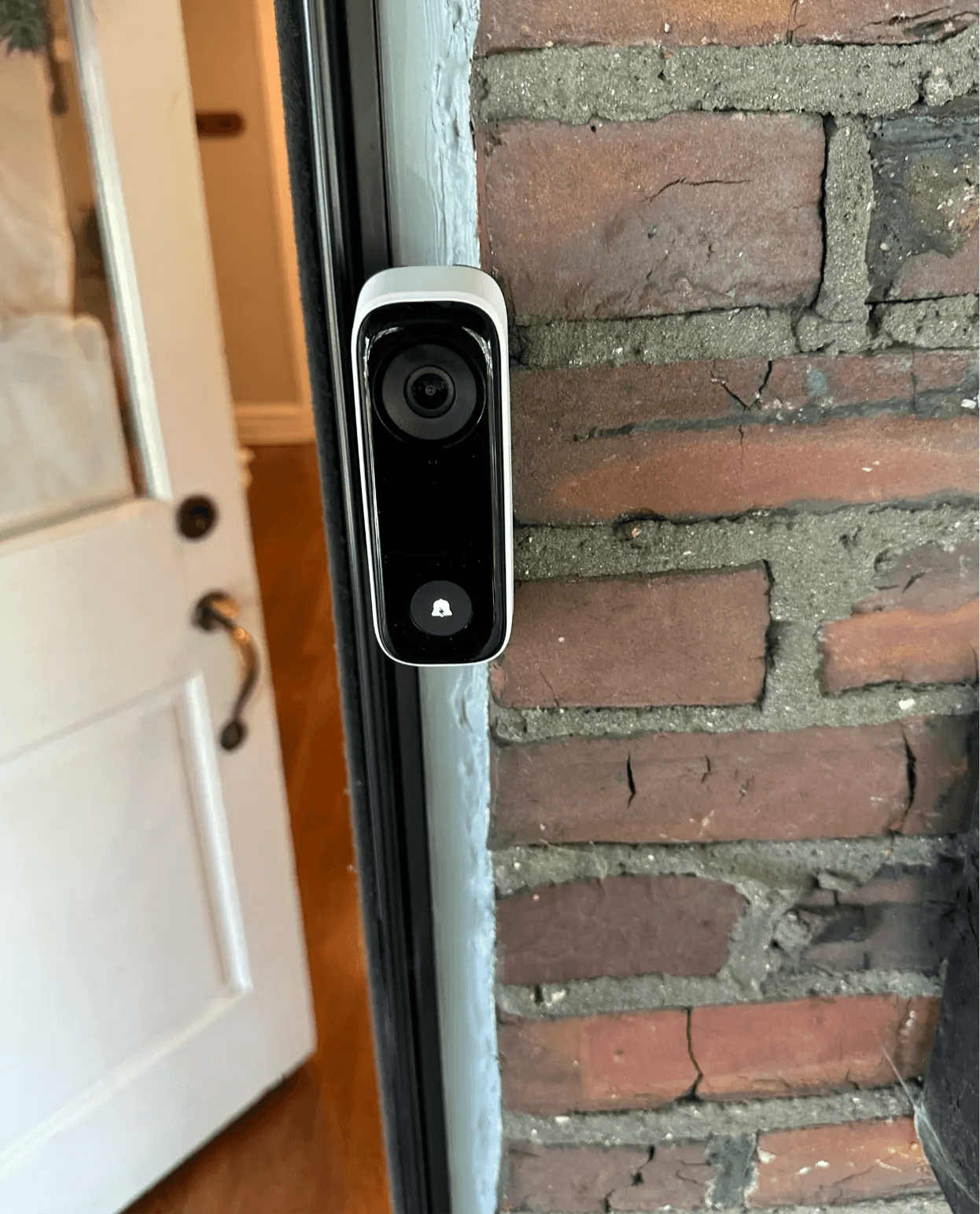Xfinity Doorbell Doorbell Brick Extension - 9/16in Wide Base - Offset Over Brick - DoorbellMount.Com