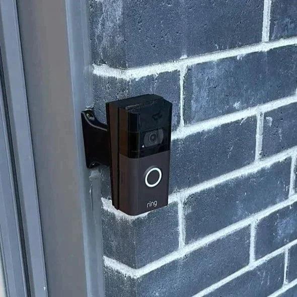 Arlo 2k Gen2 Video Doorbell Brick Extension - 9/16in Wide Base - Offset Extend Over Side of Brick - DoorbellMount.Com