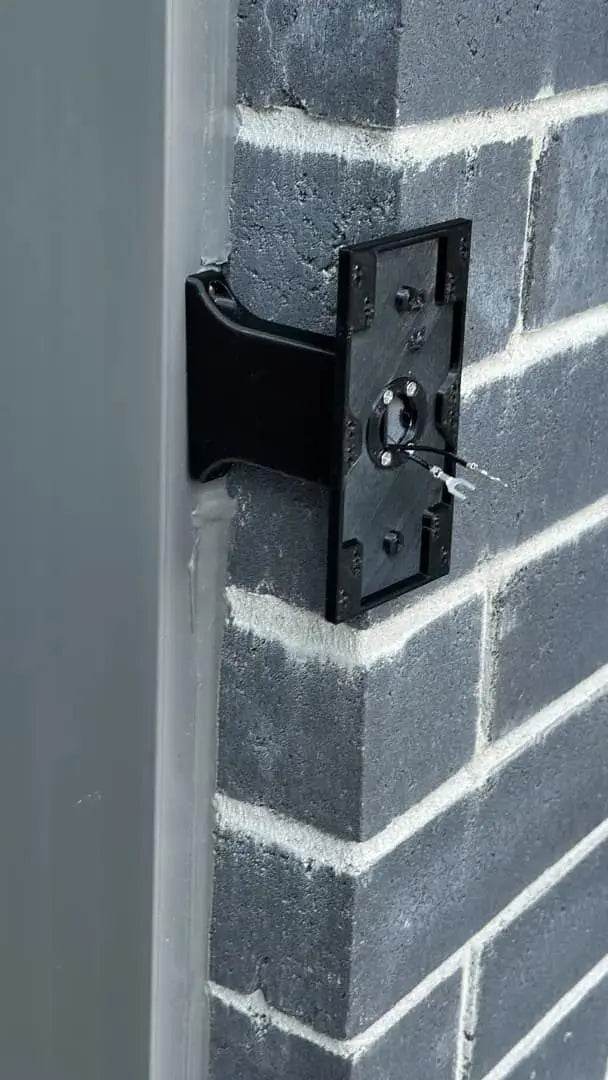 Ring Battery Doorbell PRO Brick Extension - 9/16in Wide - FULL Offset Over Side of Brick - DoorbellMount.Com