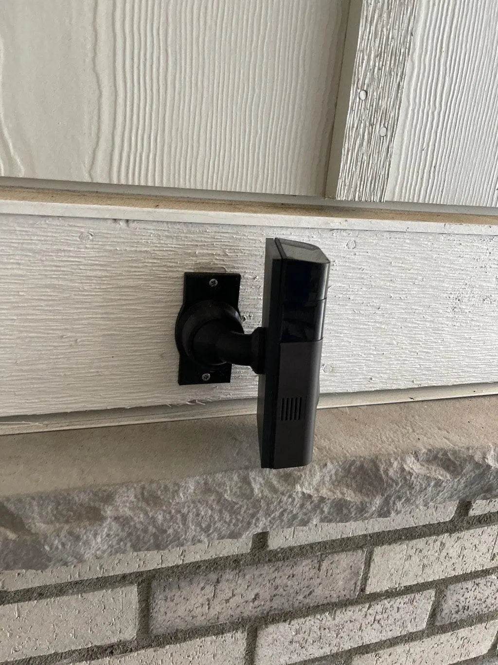 Adjustable Swivel 90° Doorbell Mount for Side Walls to Turn 90 Degrees - DoorbellMount.Com